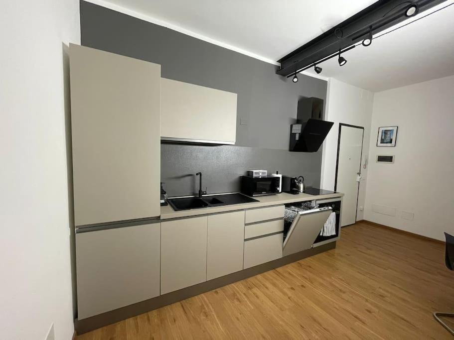 Cairoli Apartment Равена Екстериор снимка